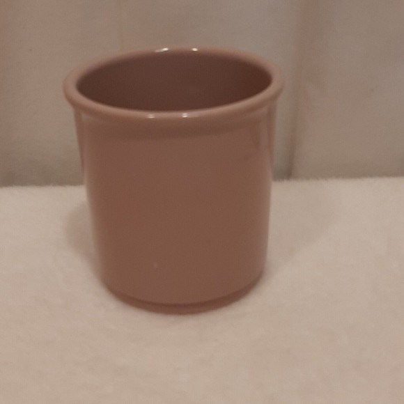 Vintage Rubbermaid Plastic Coffee Mugs Light Pink Mauve Melamine Replacement #3 - Picture 2 of 16